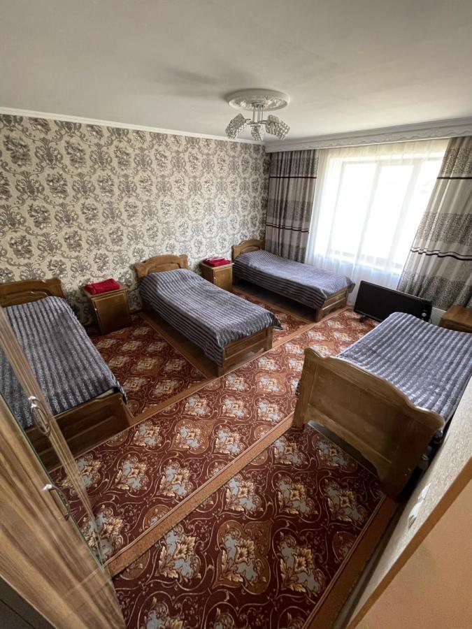 Guest House Eles Karakoł Zewnętrze zdjęcie